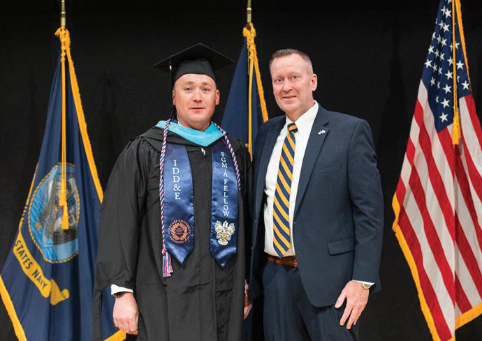 SGM Justin Hood G’22 and 14 Other Fellows Graduate From IDDE Program at Fort Bliss