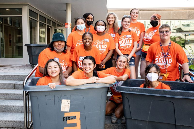Volunteers Needed: Syracuse Welcome, Family Weekend