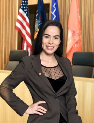 Languages Unlock Opportunities for English for Lawyers Alumna