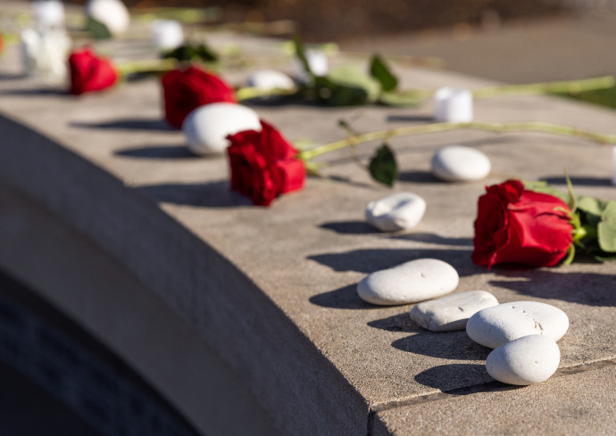 Rose-Laying Ceremony and Remembrance Scholar Convocation to Be Held Friday
