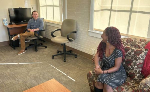 Through Free Therapy Sessions,  Students Provide Enormous Service to Syracuse Community