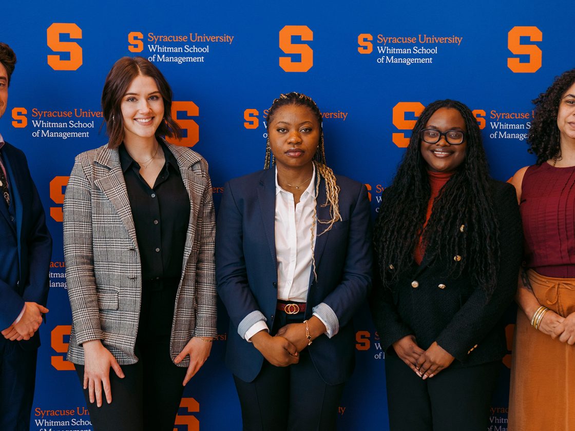 5 Students Use Couri Hatchery to Prepare for New York Business Plan Competition