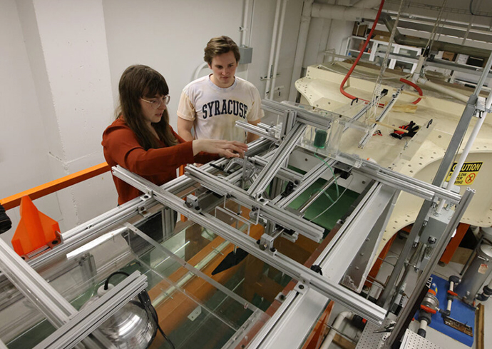Aerodynamics of Avian Flight: ECS Professor Studying Impact of Strong Wind Gusts
