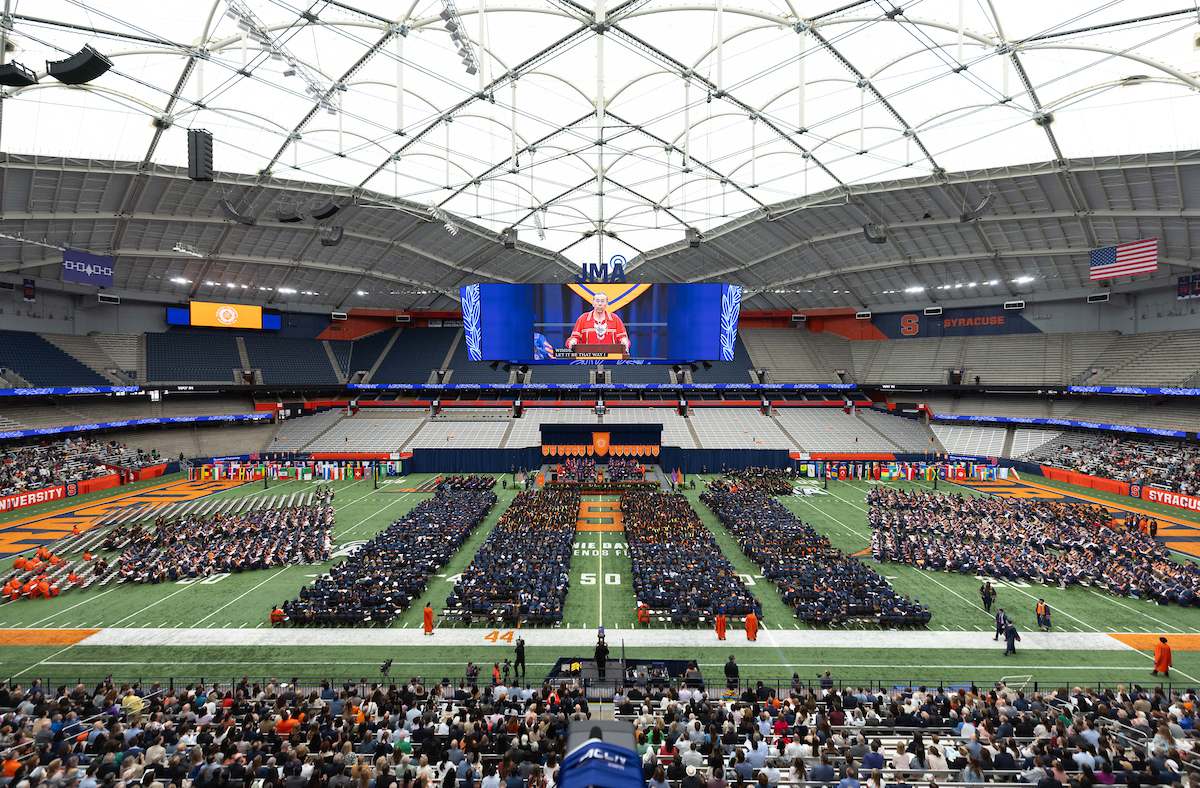 Complete view of the Dome audience at Commecement
