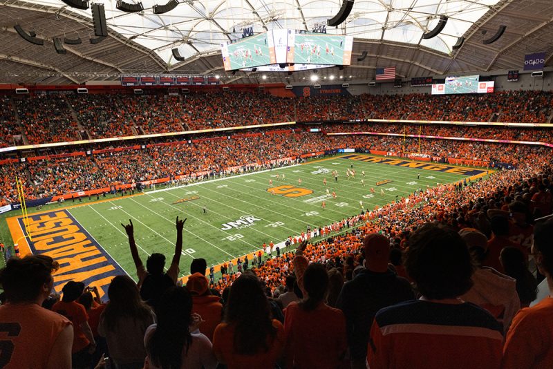 5 Essential Fall Experiences on Campus