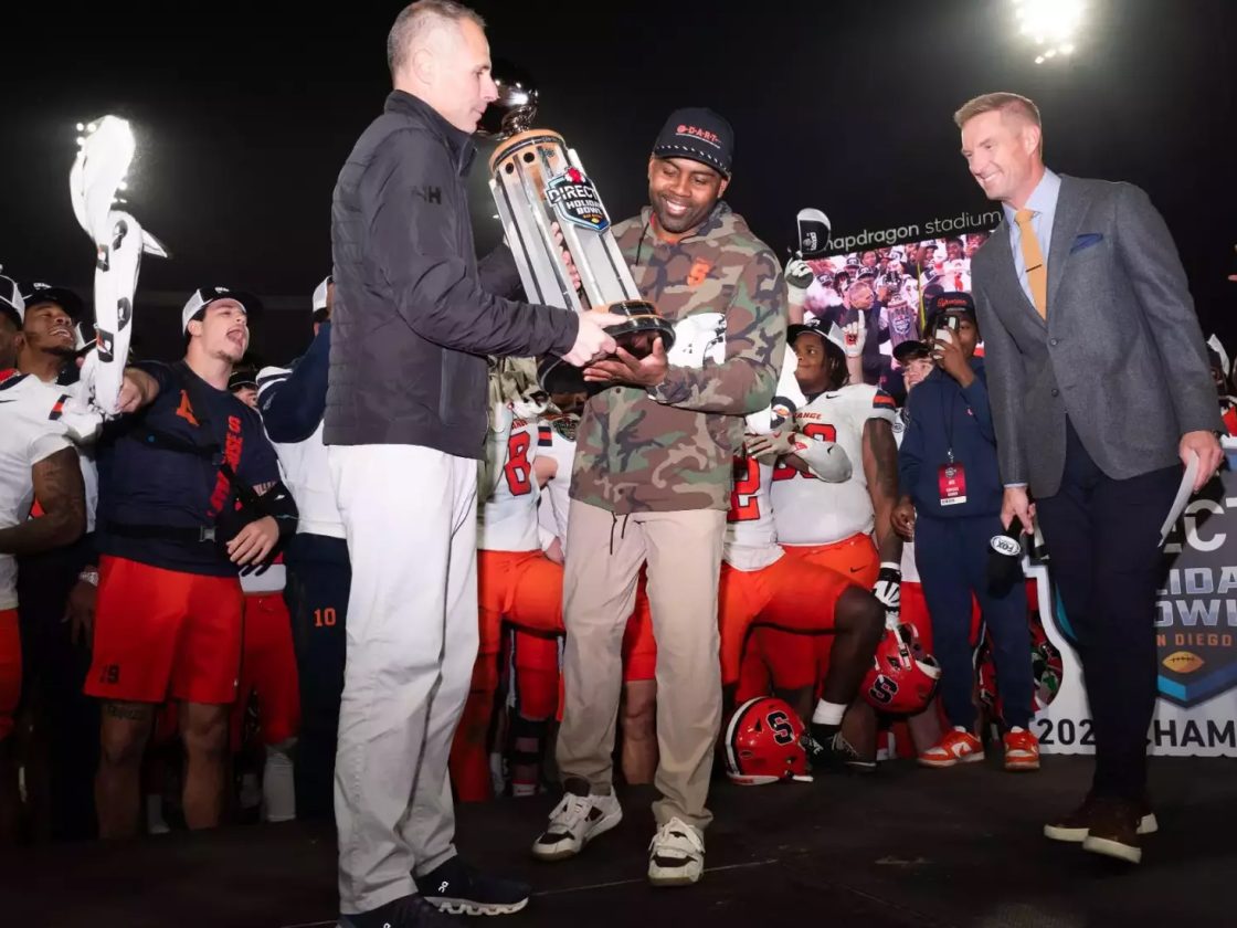 Brown Named Newcomer Coach of the Year