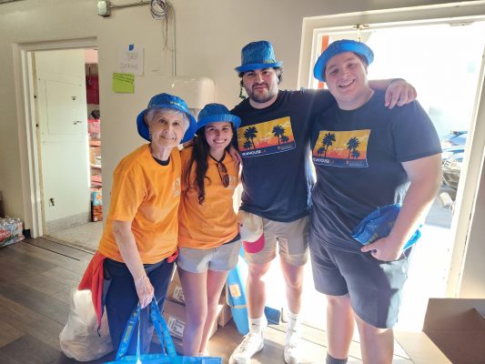 Los Angeles Program Students Help Community Members Affected by California Wildfires