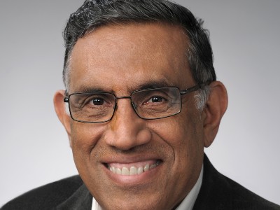 Distinguished ECS Professor Pramod K. Varshney Establishes Endowed Faculty Fellowship