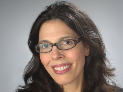 Corri Zoli, Lender Center research associate