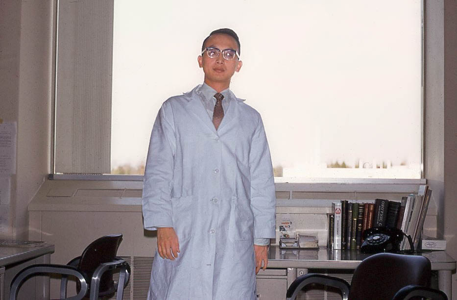 Endowed Professorship Recognizes Impact of a Professor, Mentor and Advisor