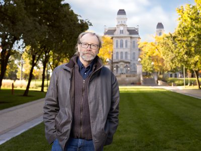 George Saunders G’88 Wins National Book Award